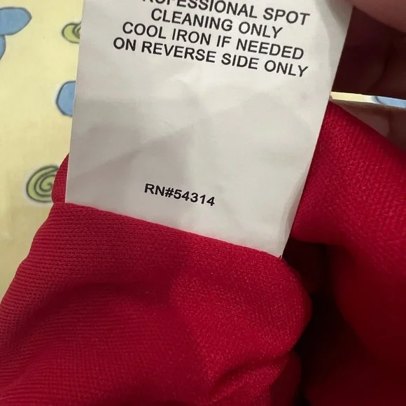 Elegant Red Sequin Dress - Picture 13 of 14